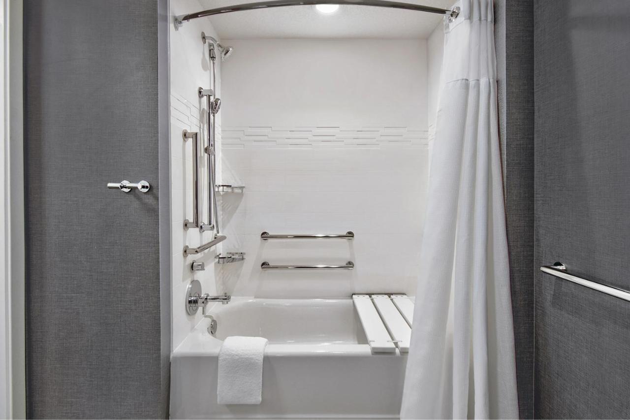 Residence Inn By Marriott Orlando At Flamingo Crossings Town Center Four Corners Eksteriør billede